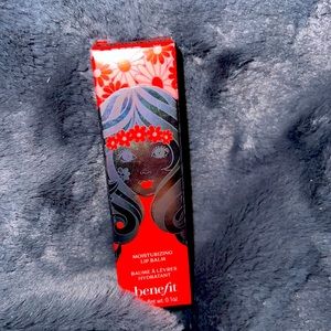 Benefit Cosmetics Moisturizing Lip Balm Cherry BNIB